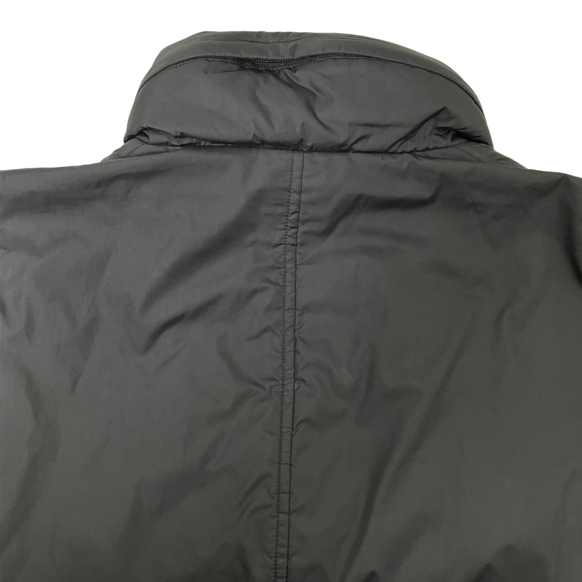 イッセイミヤケ メン 19AW パデッド ナイロン コート 3 グレー イッセイミヤケ メン 19AW パデッド ナイロン コート 3 グレー