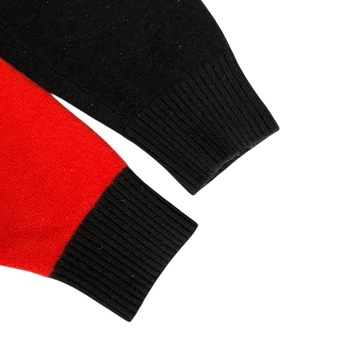 BURBERRY(バーバリー) ニット8023663 8023663 レッド×ブラック サイズ