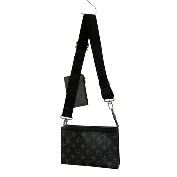 LOUIS VUITTON ブラック モカシン LOUIS VUITTON(ルイヴィトン) 「523-7 静岡」ショルダーバッグM81124