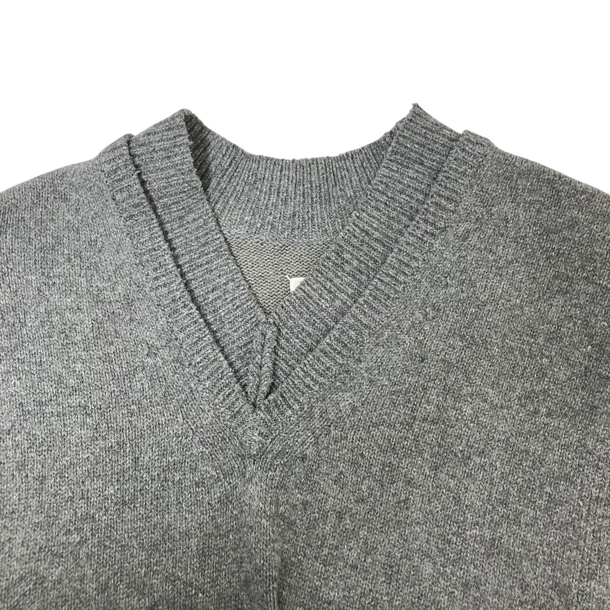 Mサイズ　新品　メゾンマルジェラ　ニットベスト　グレー Maison Margiela（メゾンマルジェラ）ベスト グレー サイズ:XS