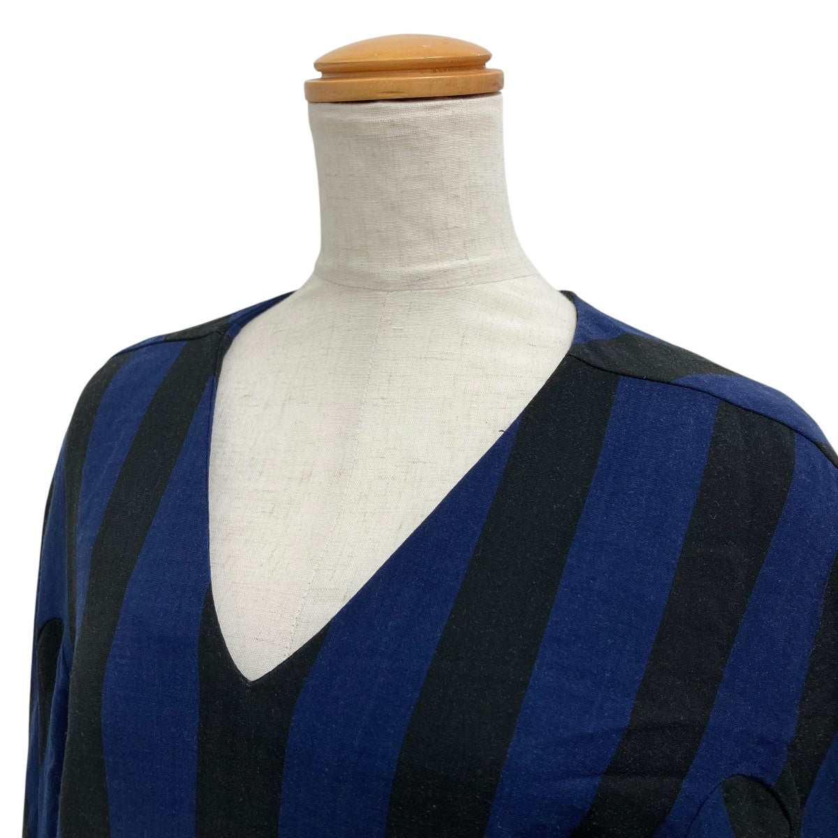 【Dries Van Noten】ミディドレス ワンピース Vネック 無地 ドリス ヴァン ノッテン (DRIES VAN NOTEN)レディース