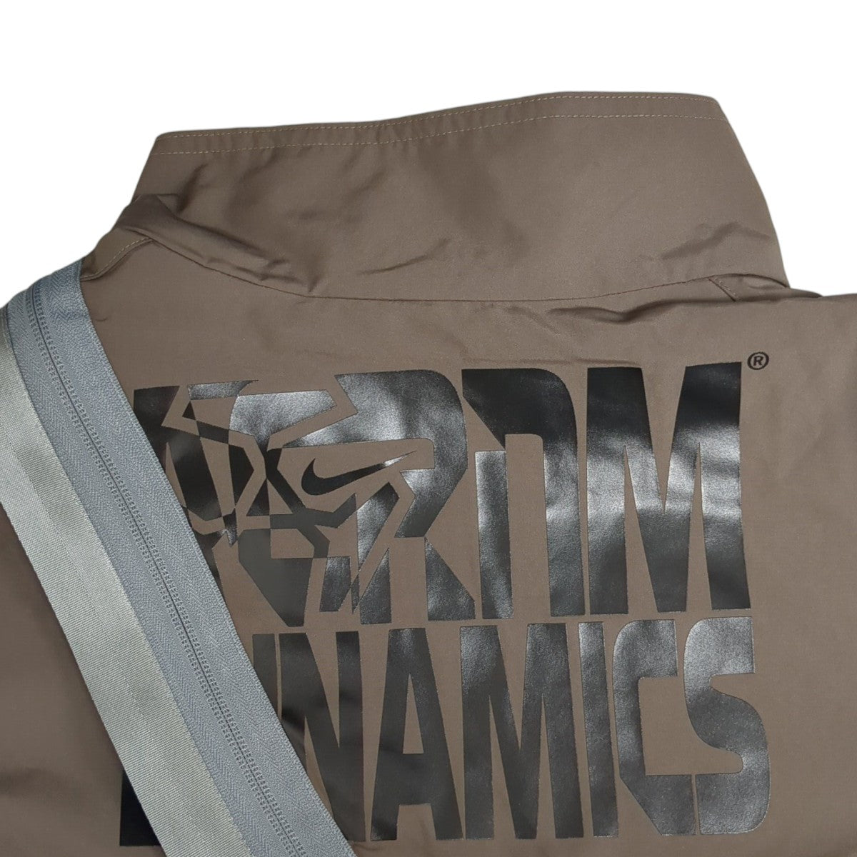 Nike ACRONYM ナイロンジャケット L NIKE×ACRONYM ナイロンジャケットCZ4669-100 CZ4669-100