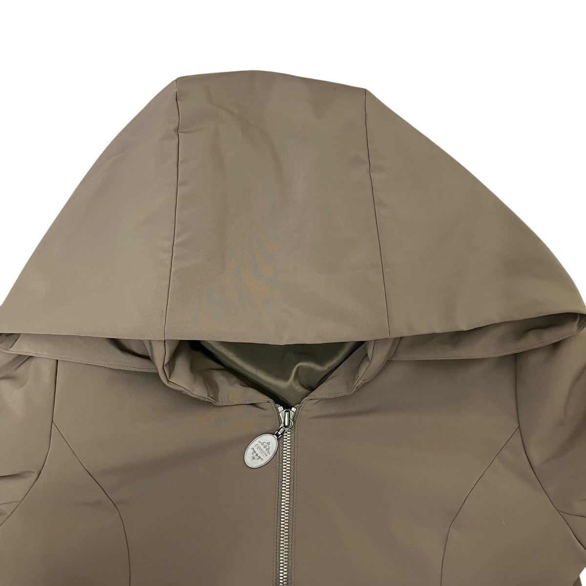 最終値下FOXEYコート　中綿　フリル RAINY CUSHION　38 FOXEY(フォクシー) RAINY CUSHIONフーデッドコート30903-NACF0205L-2