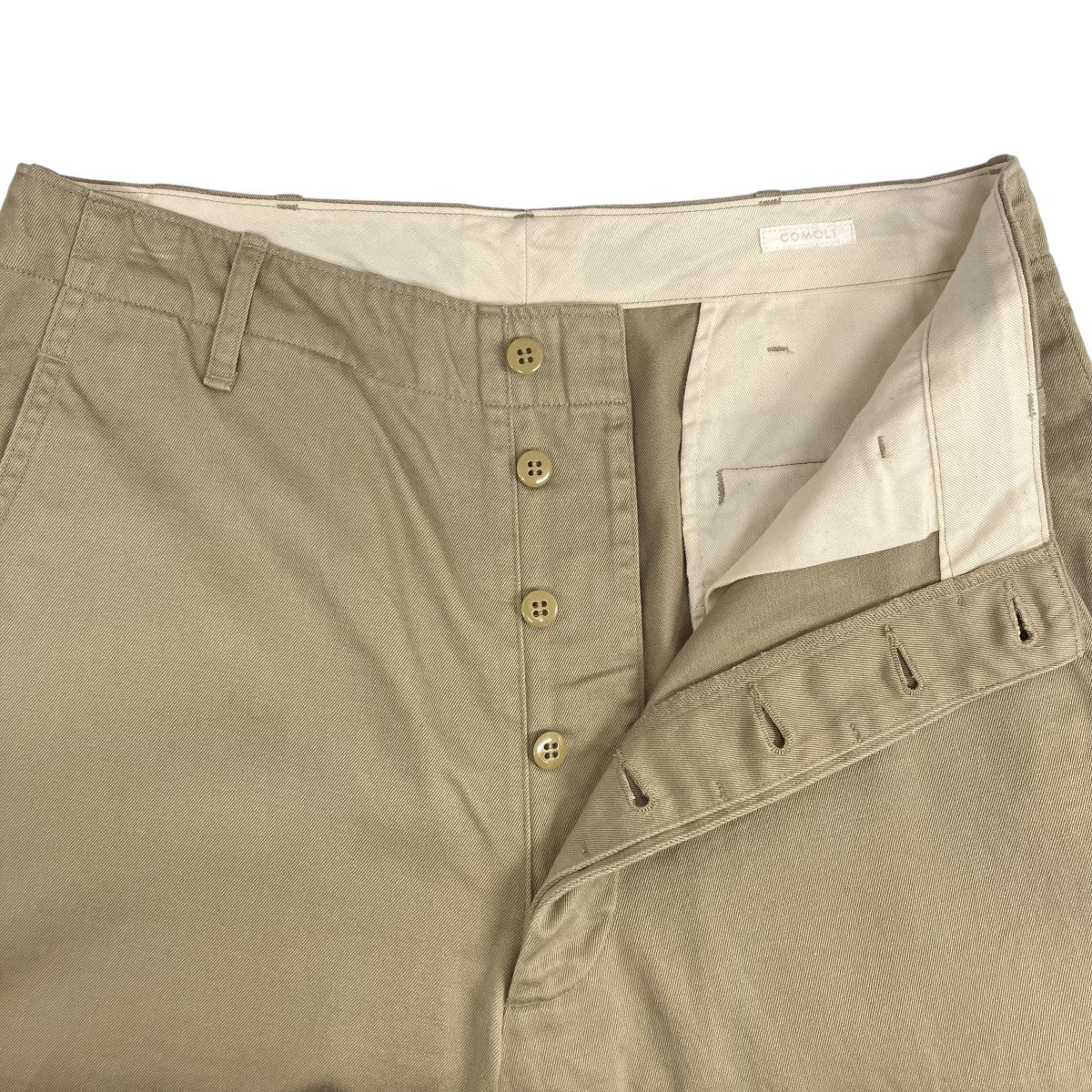 COMOLI 25SS KHAKI チノパンツ 2 COMOLI (コモリ) KHAKI チノパンツ / カーキチノパンツ