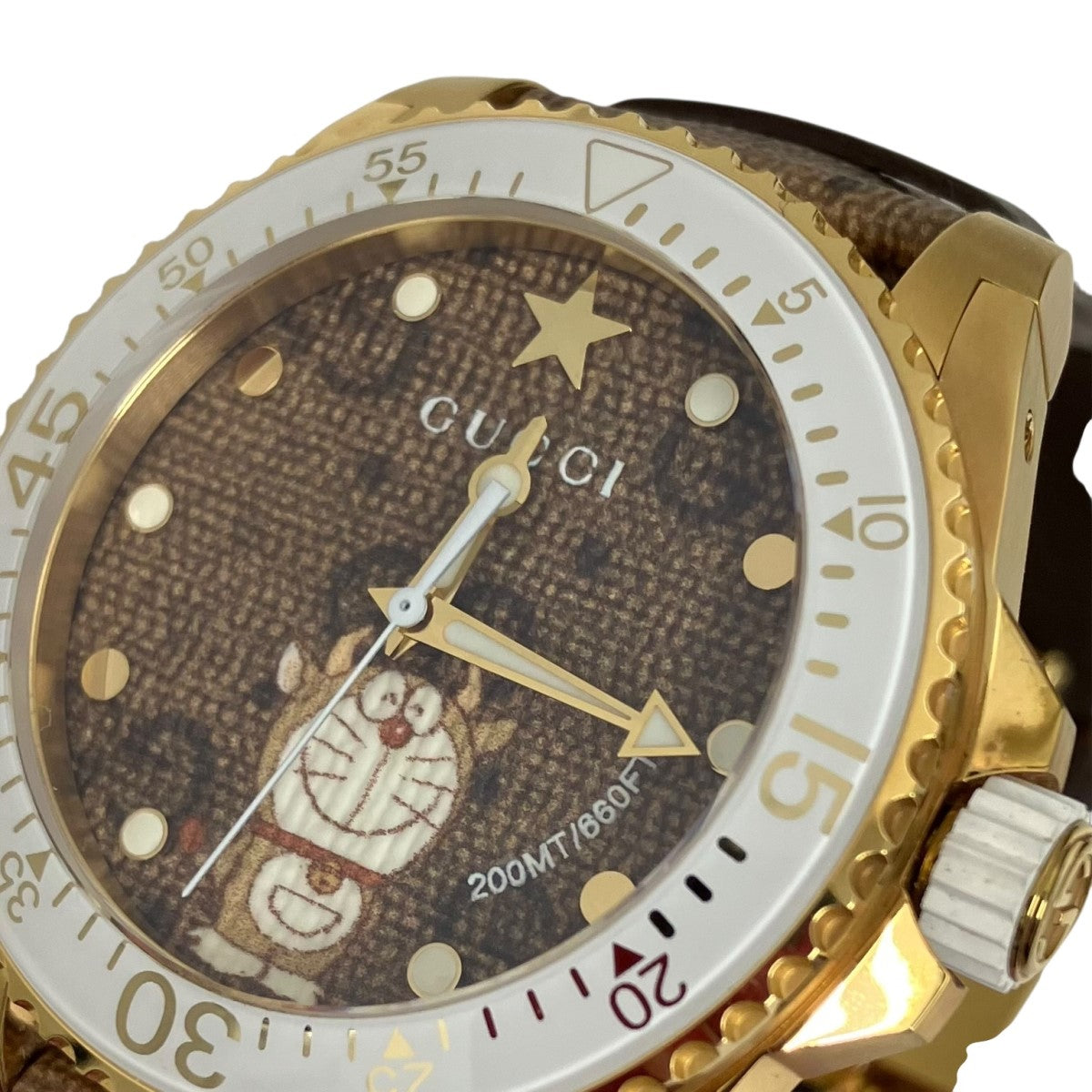 GUCCI(グッチ) DORAEMON ダイブウォッチYA136334 YA136334