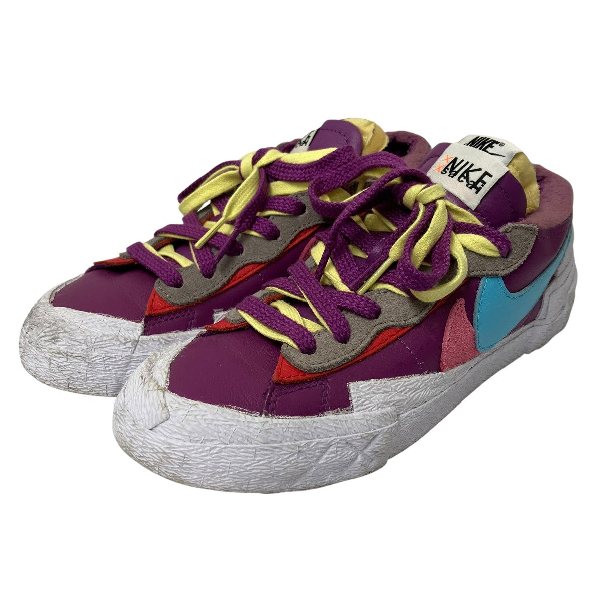 NIKE×sacai×KAWS Blazer Low Purple DuskスニーカーDM7901-500 古着・中古-1枚目のアイテム画像