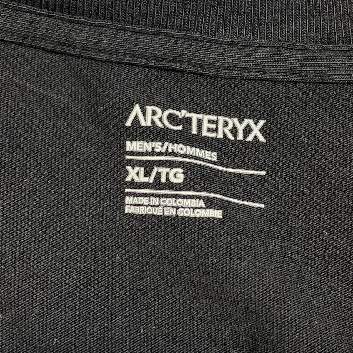 最終値下げ希少　Arc'teryx 店舗用サインプレート Arc'teryx Yokohama / アークテリクス横浜 (@arcteryx.yokohama