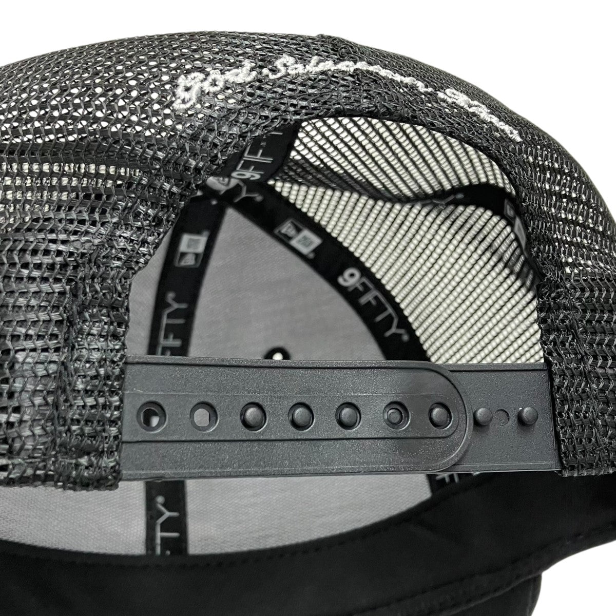 【即購入可】New Era ビーニー キャップGOD SELECTION XXX New Era×GOD SELECTION XXX メッシュキャップGX-S24-HT-03 GX