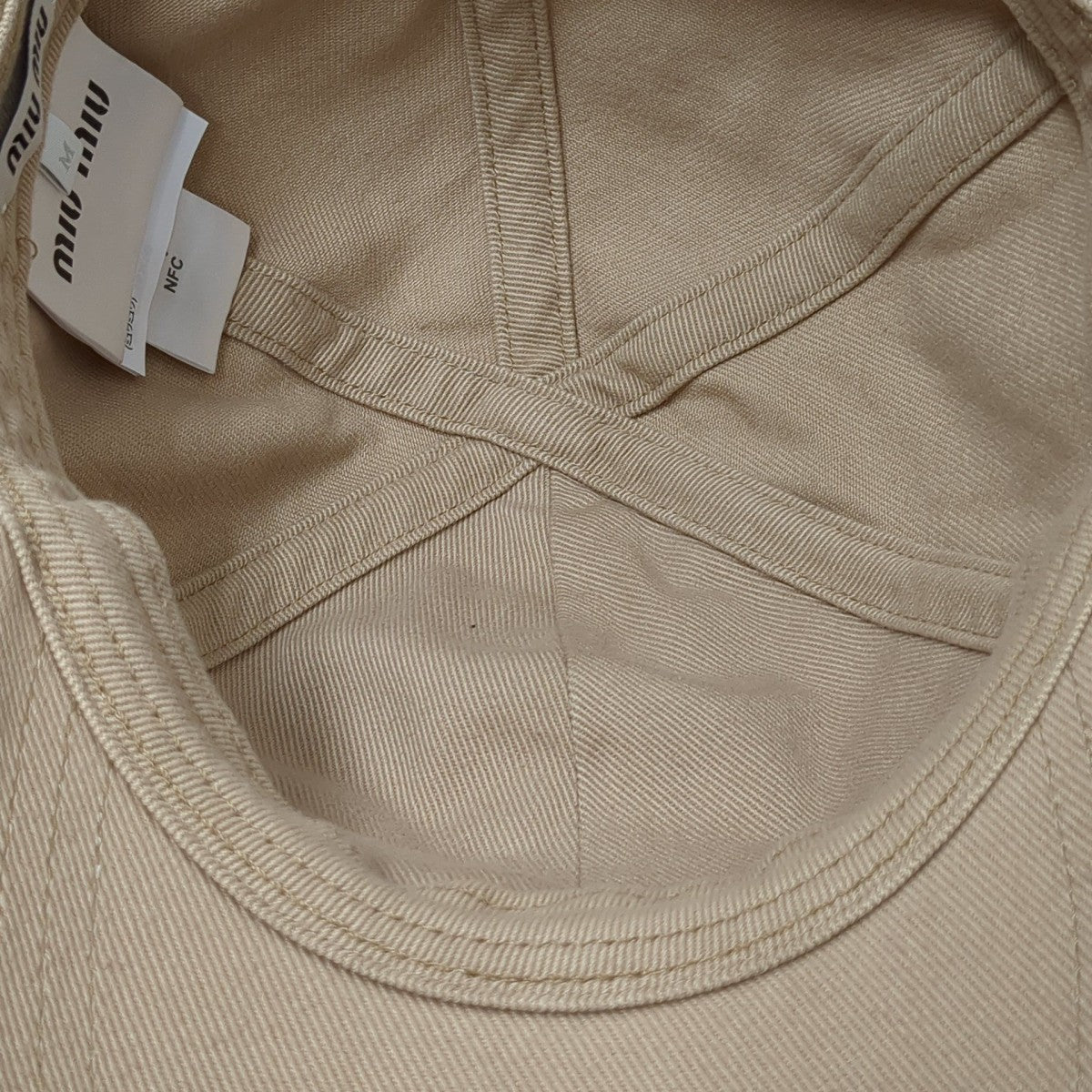 miu miu デニム ベースボールキャップ　ベージュM 収納袋付き 関税負担なし☆MiuMiu ミュウミュウ デニムベースボールキャップ