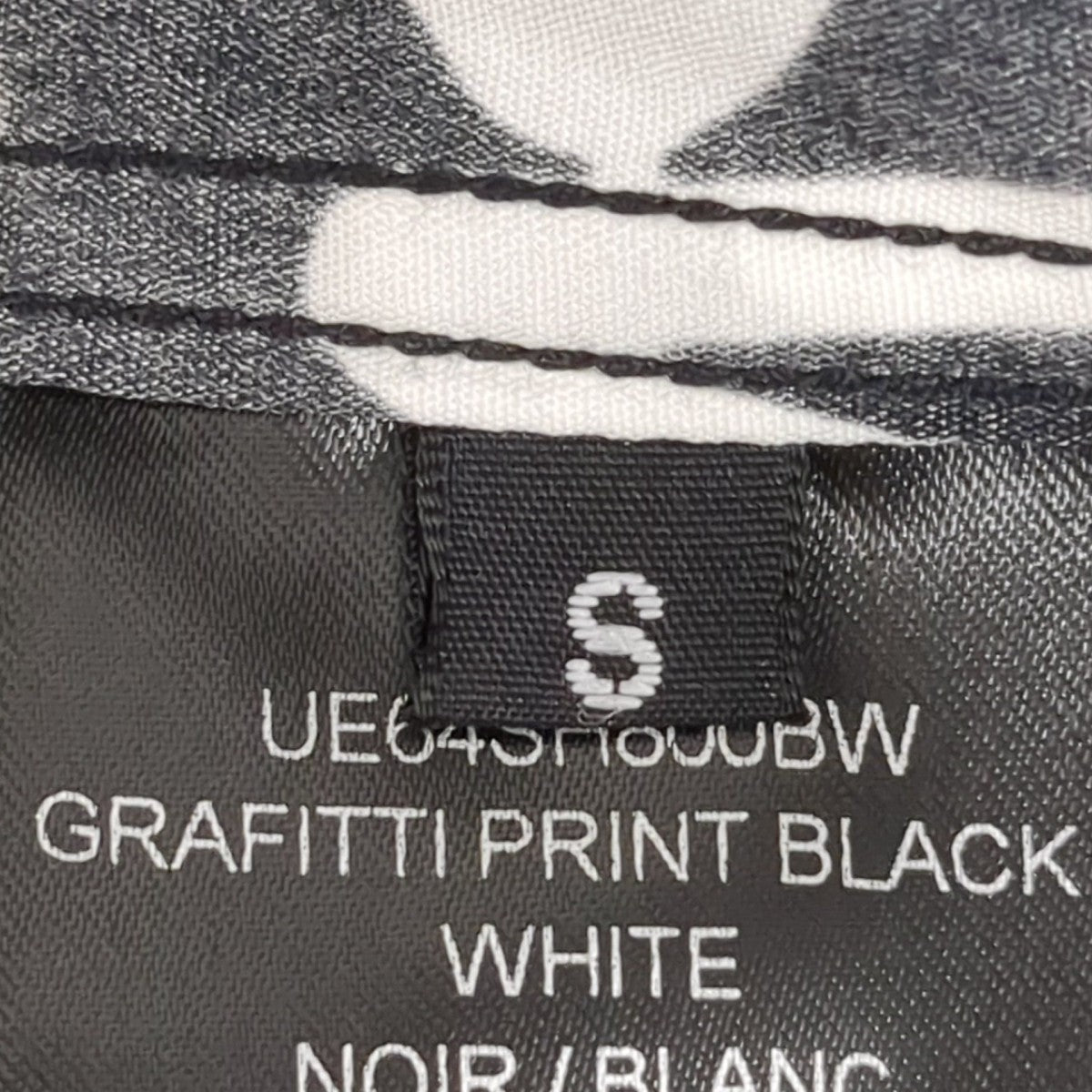 VETEMENTS 半袖シャツUE64SH800BW 古着・中古-6枚目のアイテム画像
