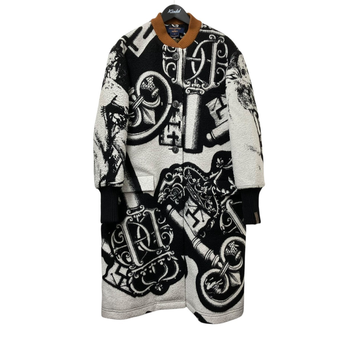 LOUIS VUITTON(ルイヴィトン) ハート刺繍ジップブルゾンRW211W