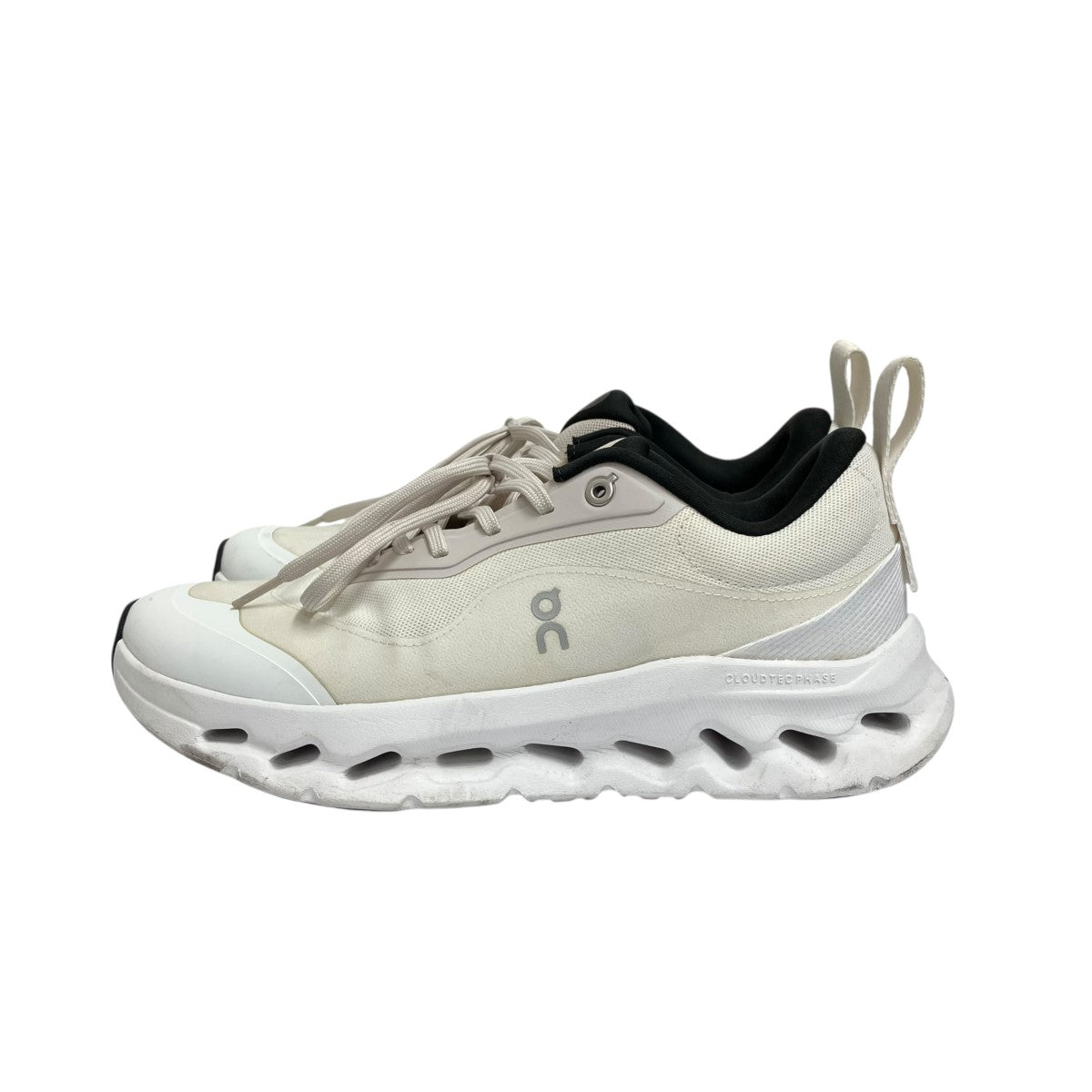 【最終値下げ】LOEWE ホワイト スニーカー 全4色【直営店買付】LOEWE × On クラウドティルト スニーカー