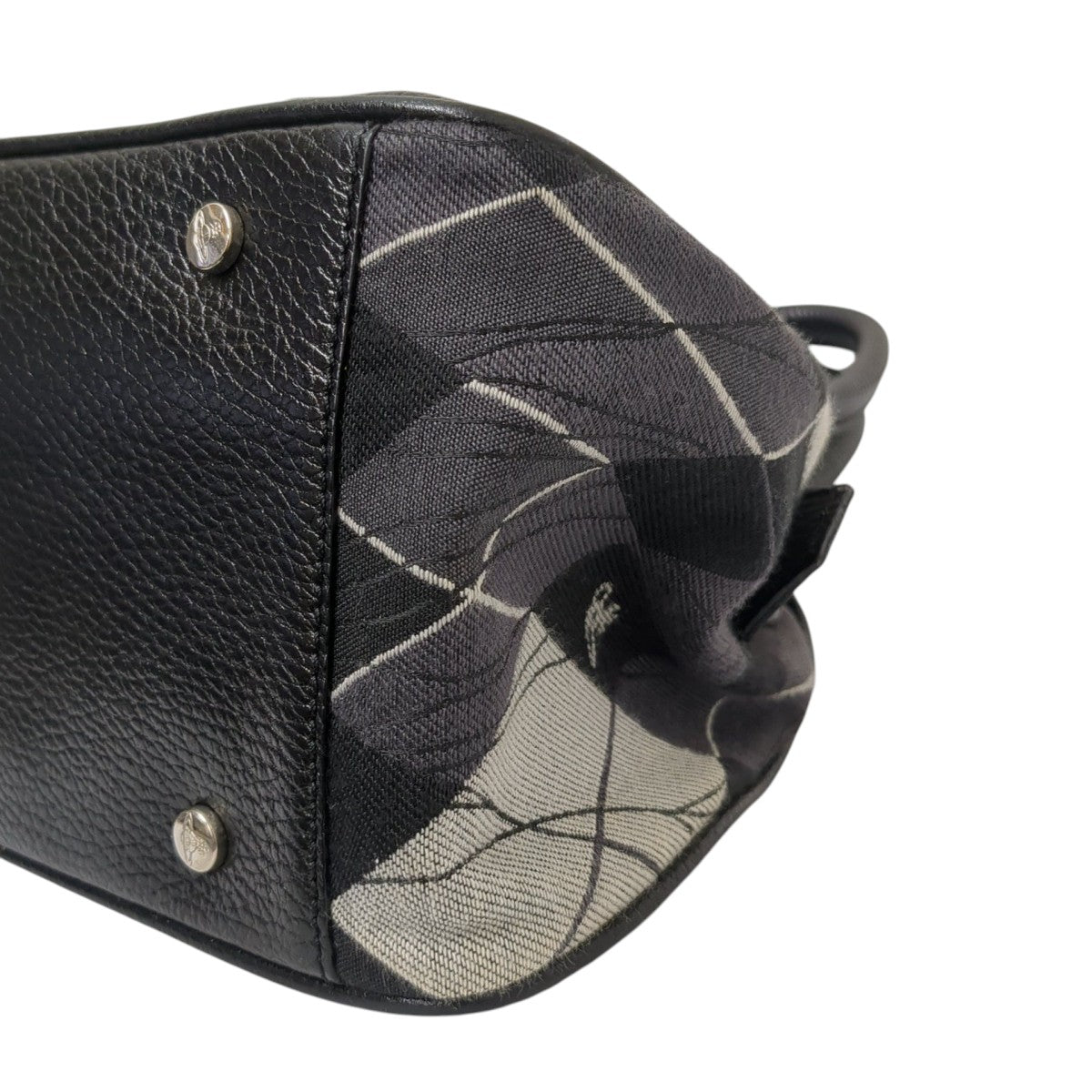 本日のみお値引き中★vivienne Westwood 廃盤 ヤスミン レア 本日のみお値引き中☆vivienne Westwood 廃盤 ヤスミン レアブ