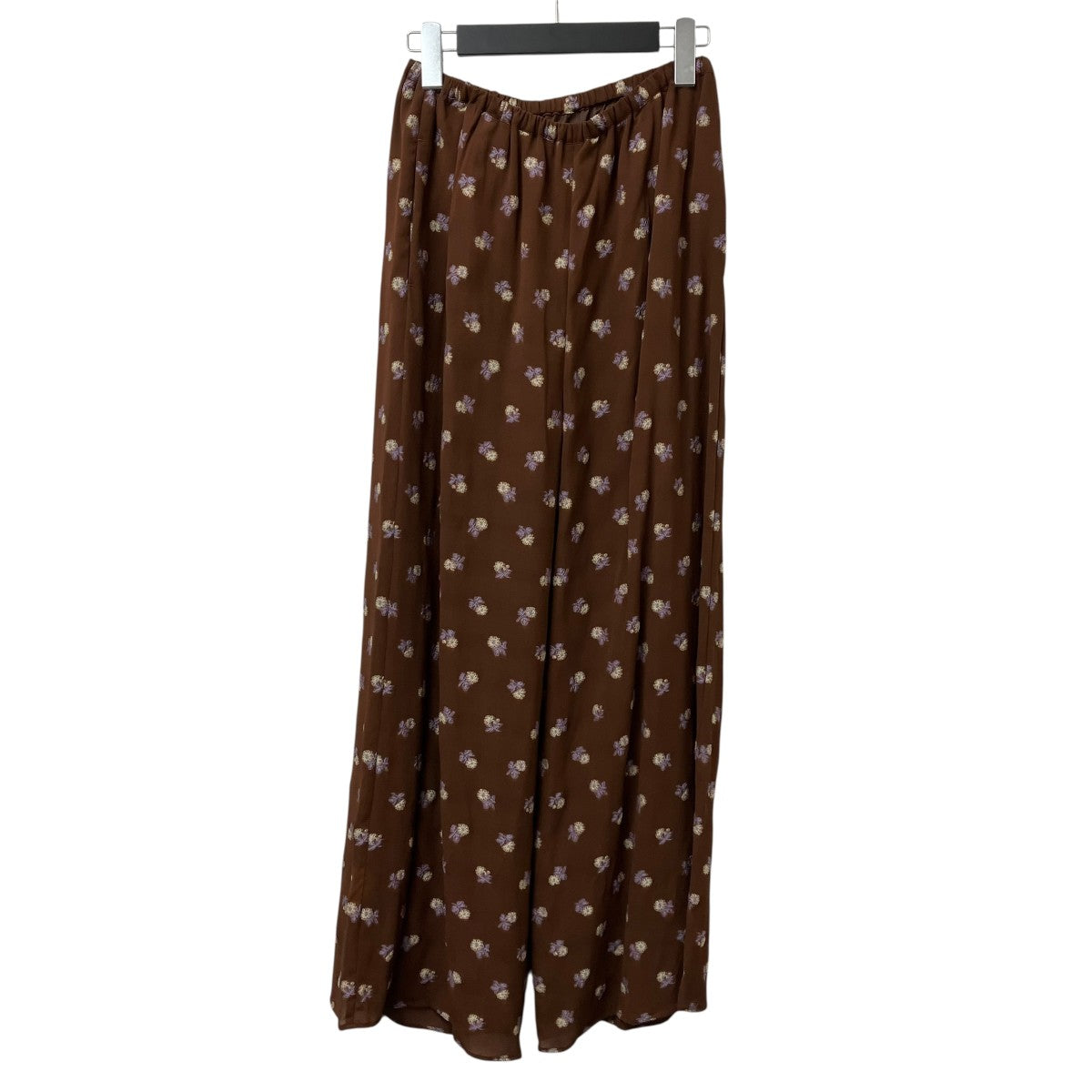 mame kurogouchi / Relaxed Pants With Small Flower Embroidery/パンツ/MM21PS-PT710 mame kurogouchi(マメクロゴウチ) Relaxed Pants With Small Flower