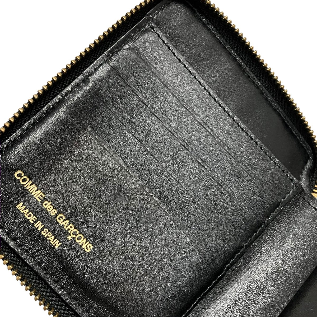 COMME des GARCONS(コムデギャルソン) 2つ折り財布 ブラック｜【公式