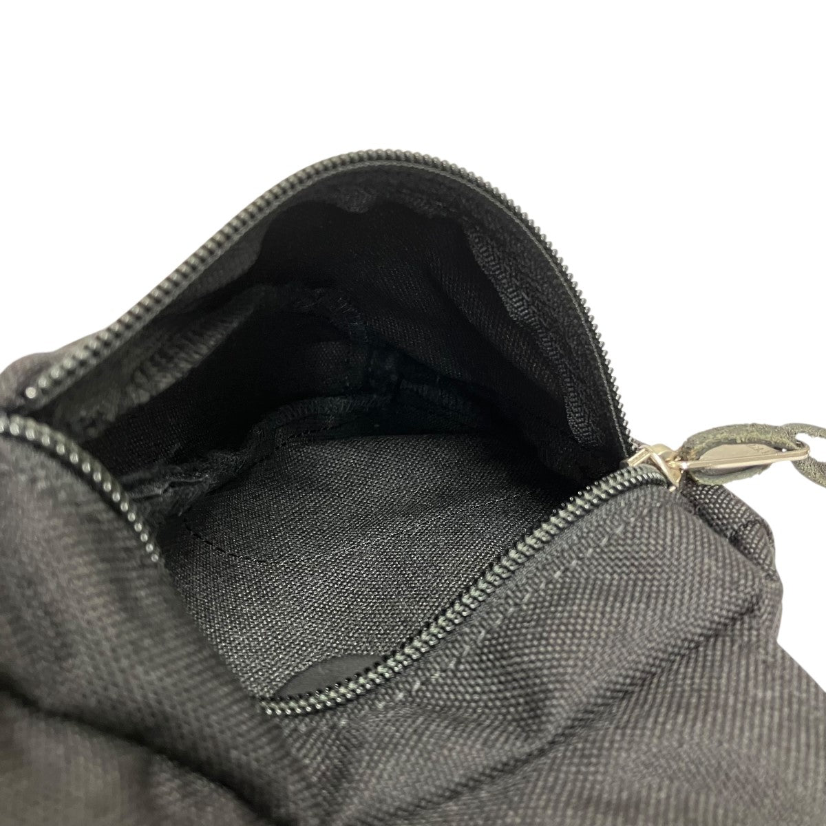 AURALEE(オーラリー) NYLON SADDLE BAG MADE BY AetaバッグA24SB03AE AURALEE(オーラリー) NYLON SADDLE BAG MADE BY AetaバッグA24SB03AE