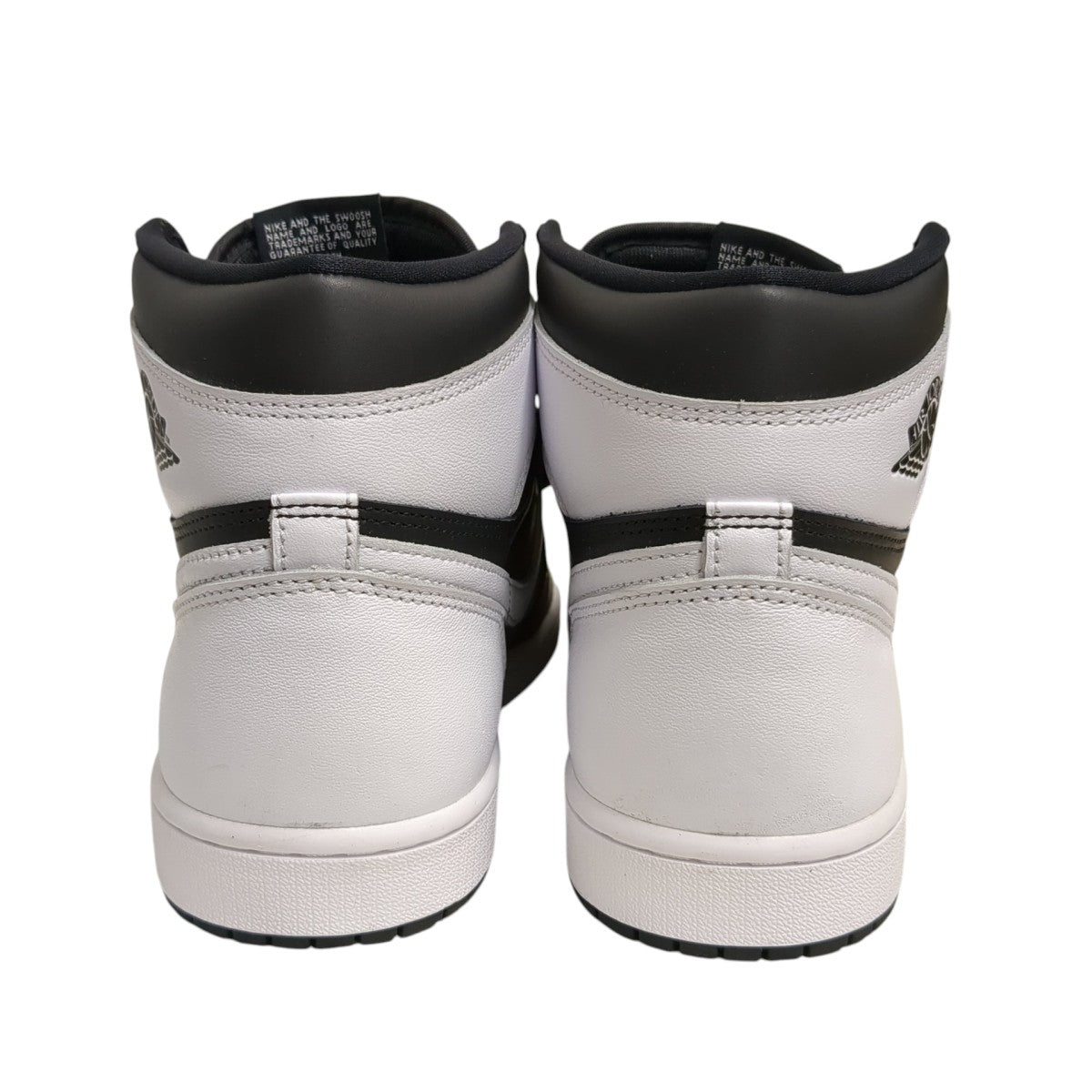 NIKE AIR JORDAN 1 RETRO HIGH OGスニーカーDZ5485-010 古着・中古-2枚目のアイテム画像