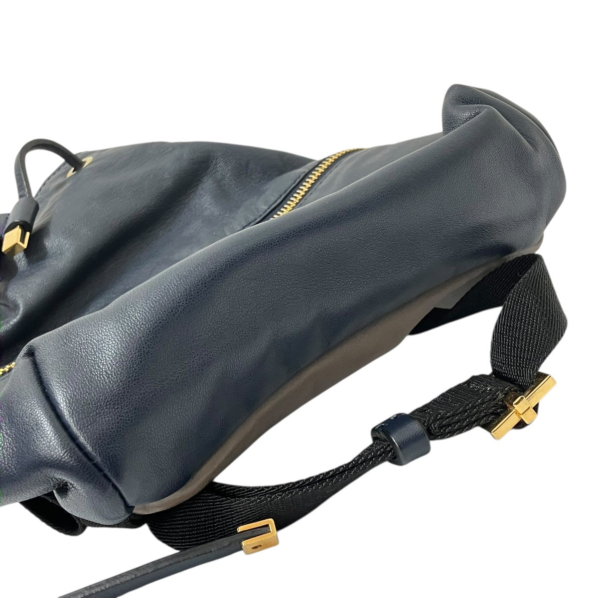 マルニ　リュック MARNI(マルニ) リュック ネイビー｜【公式】カインドオルオンライン