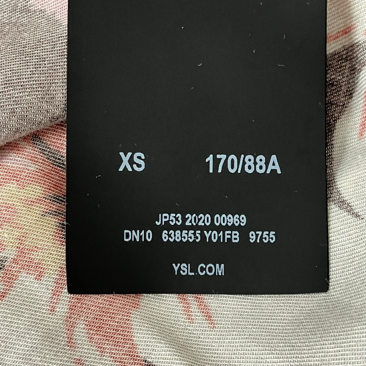 シャツ638555