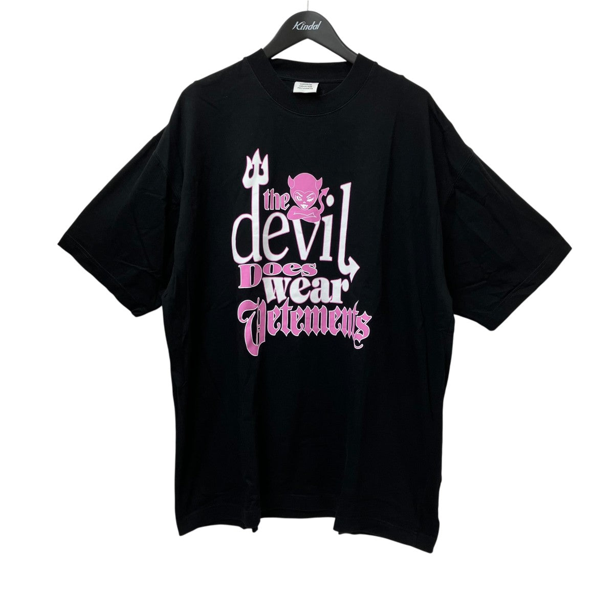 VETEMENTS TシャツUE52TR180B 古着・中古-1枚目のアイテム画像