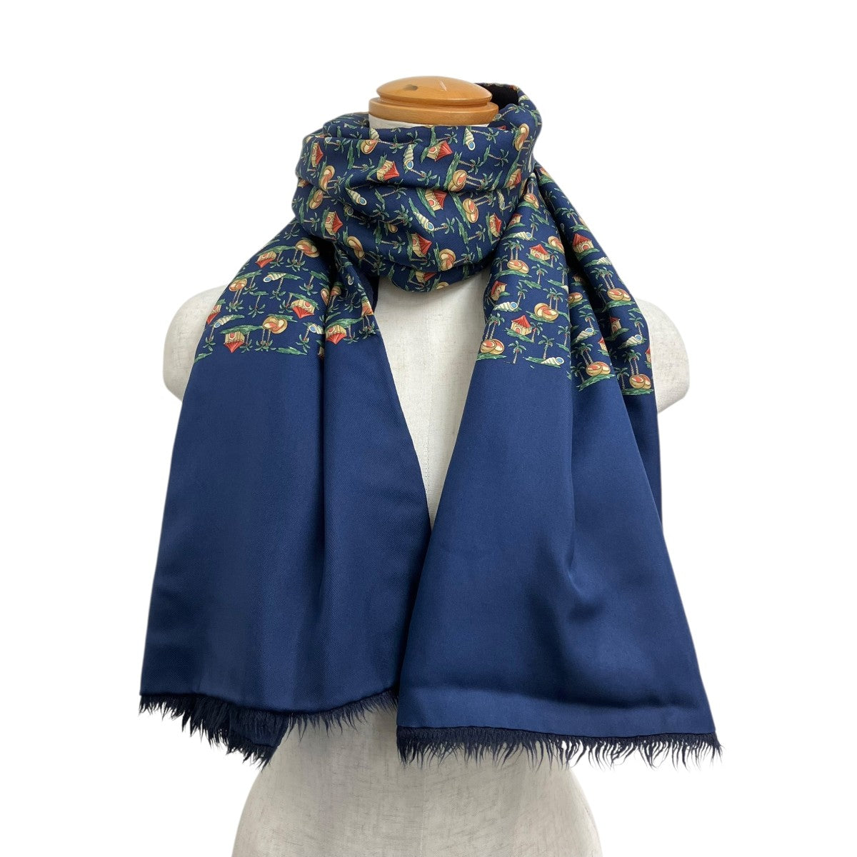 【新品・未使用】HERMESエルメス　マフラー　ネイビー カシミヤ HERMES(エルメス) マフラー ネイビー｜【公式】カインドオルオンライン