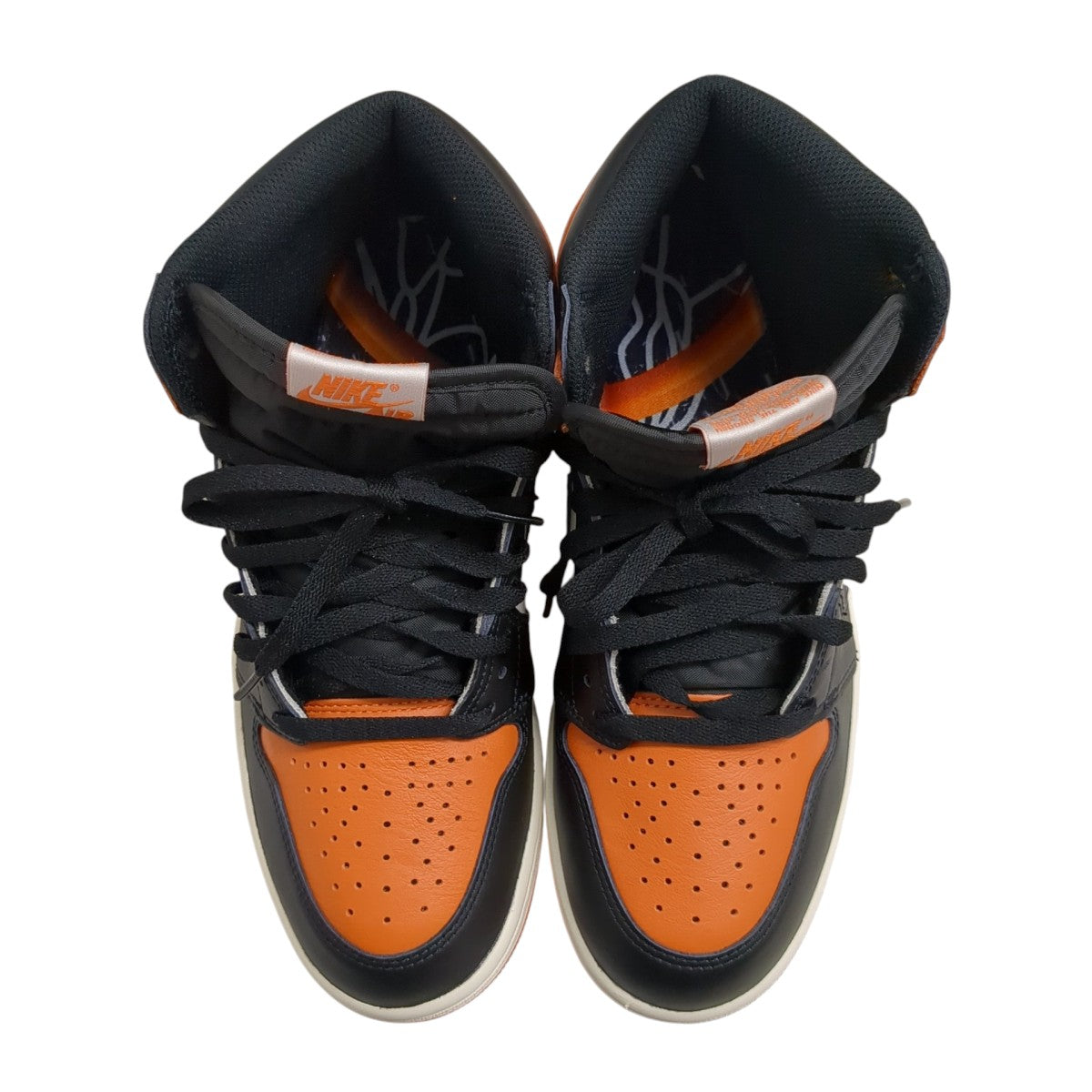 NIKE スニーカーDZ5485-008 DZ5485-008 ブラック×オレンジ サイズ 26.5
