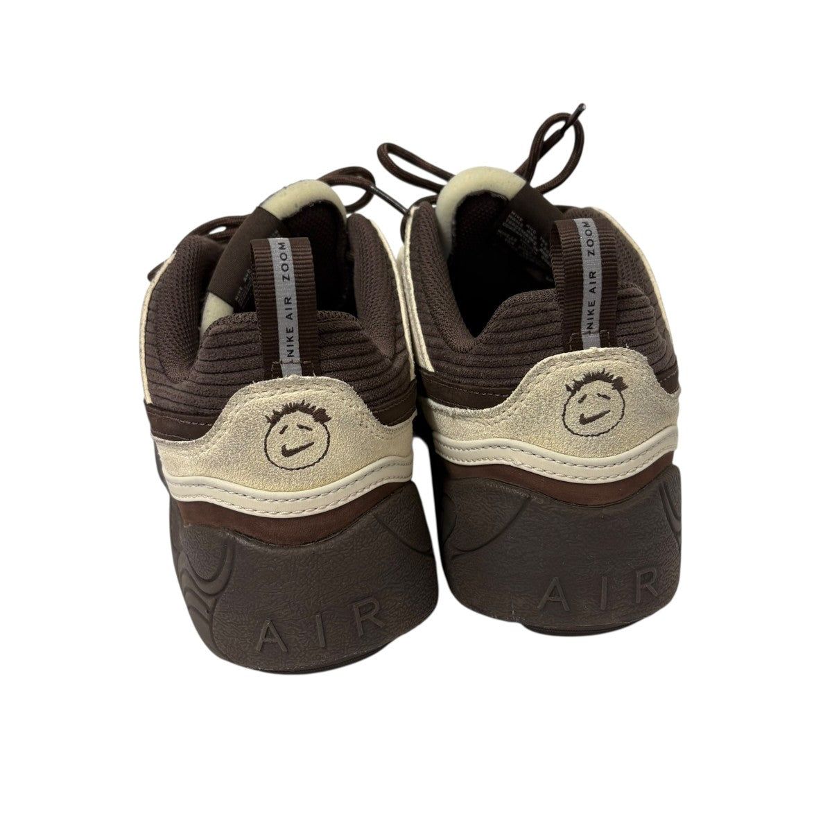 スニーカーHQ3072-400