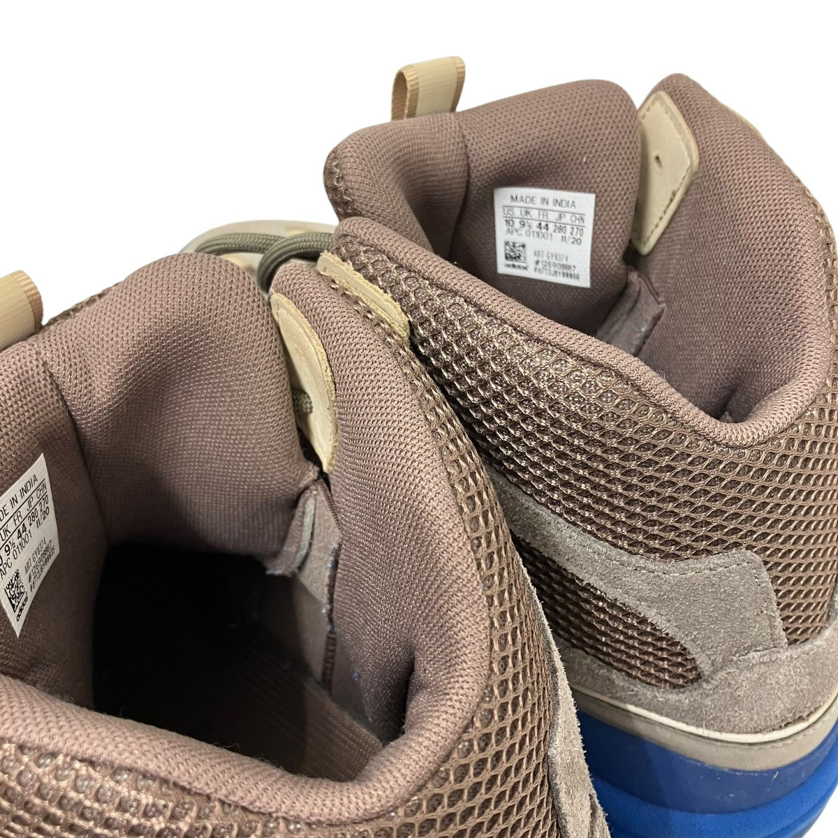 YEEZY ＤＳＲＴ ＢＴ ＡＤＬスニーカー 古着・中古-4枚目のアイテム画像