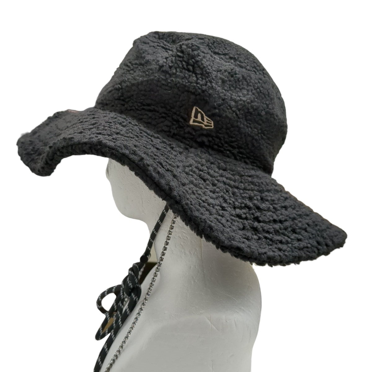 バケットハット