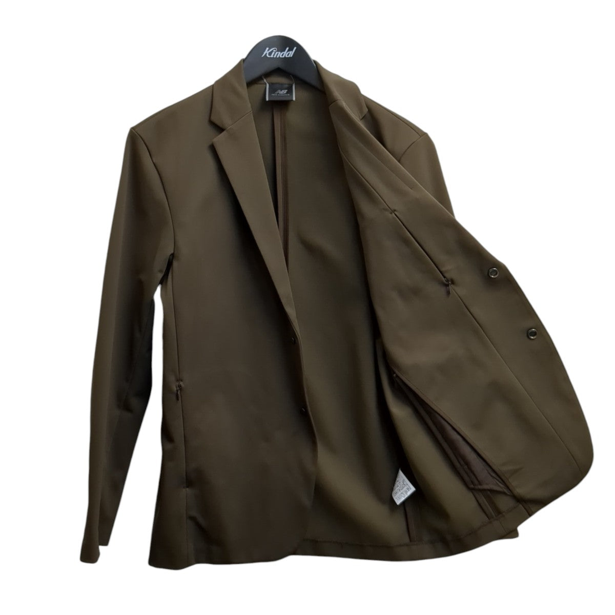 NEW BALANCE(ニューバランス) MET24 Single JacketジャケットAMJ35000