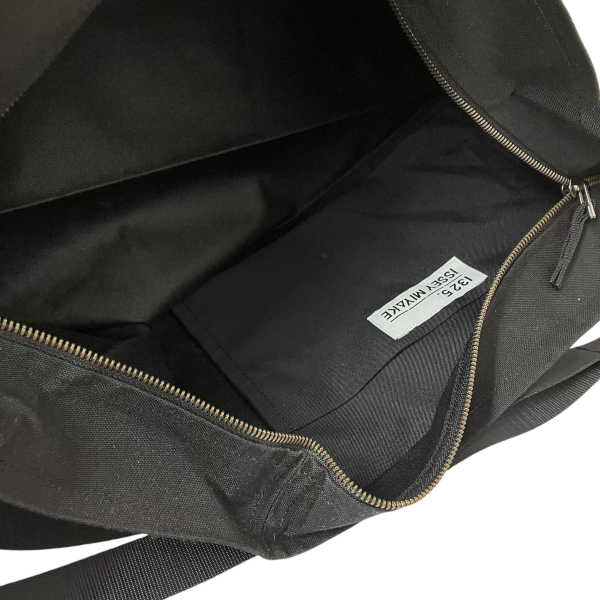 ISSEY MIYAKE PARALLELEPIPEDショルダーバッグIL51AG212 古着・中古-8枚目のアイテム画像