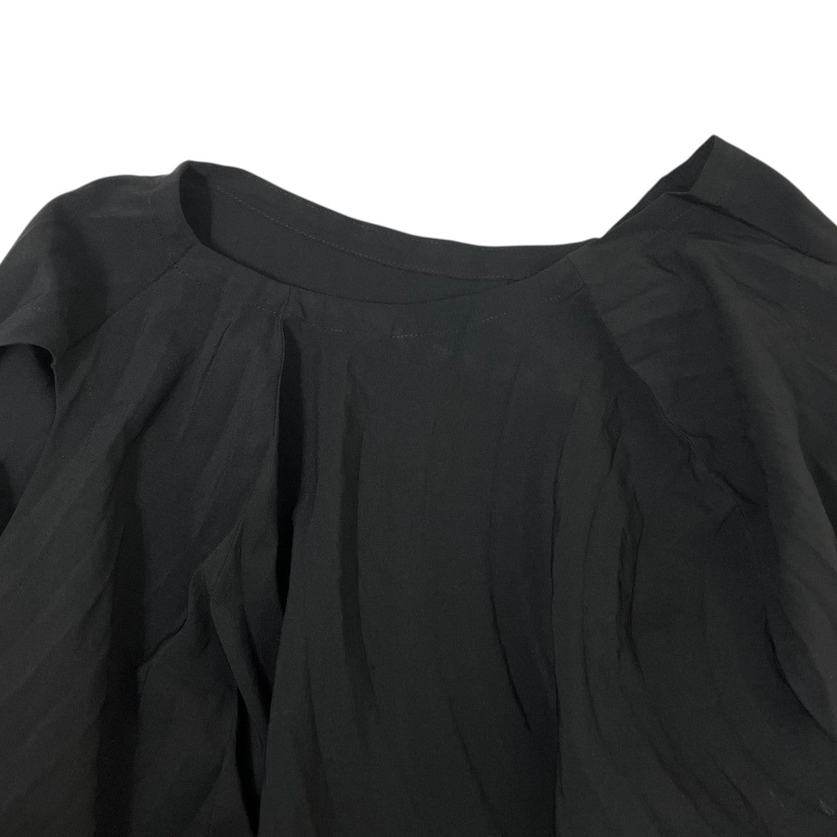 RESONANT PLEATS SHIRTブラウスIM31FJ601