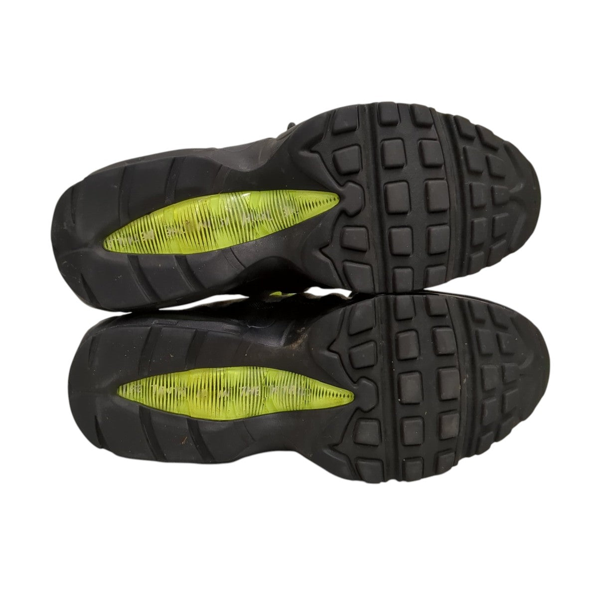 スニーカーDD9519