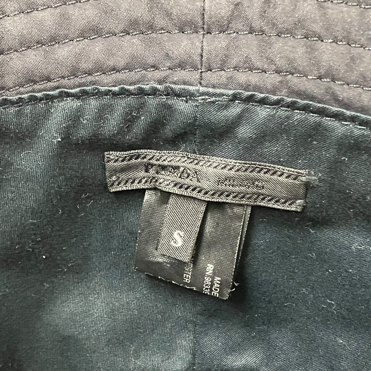 PRADA バケットハット 古着・中古-8枚目のアイテム画像