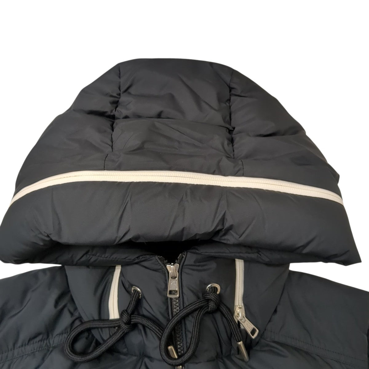 MONCLER ダウンベスト 古着・中古-4枚目のアイテム画像
