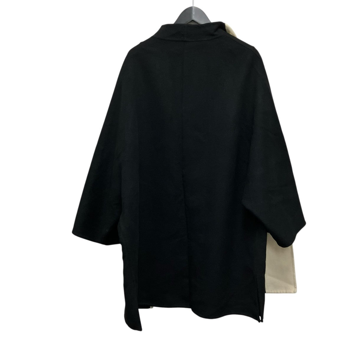 VALENTINO コート 古着・中古-3枚目のアイテム画像