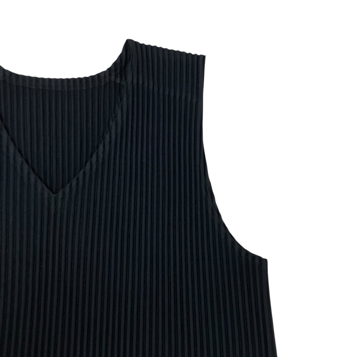 HOMME PLISSE ISSEY MIYAKE ノースリーブカットソーHP55JE410 古着・中古-5枚目のアイテム画像