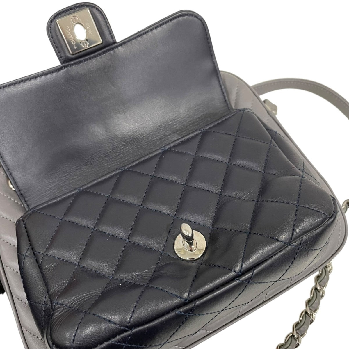 ショルダーバッグA57284