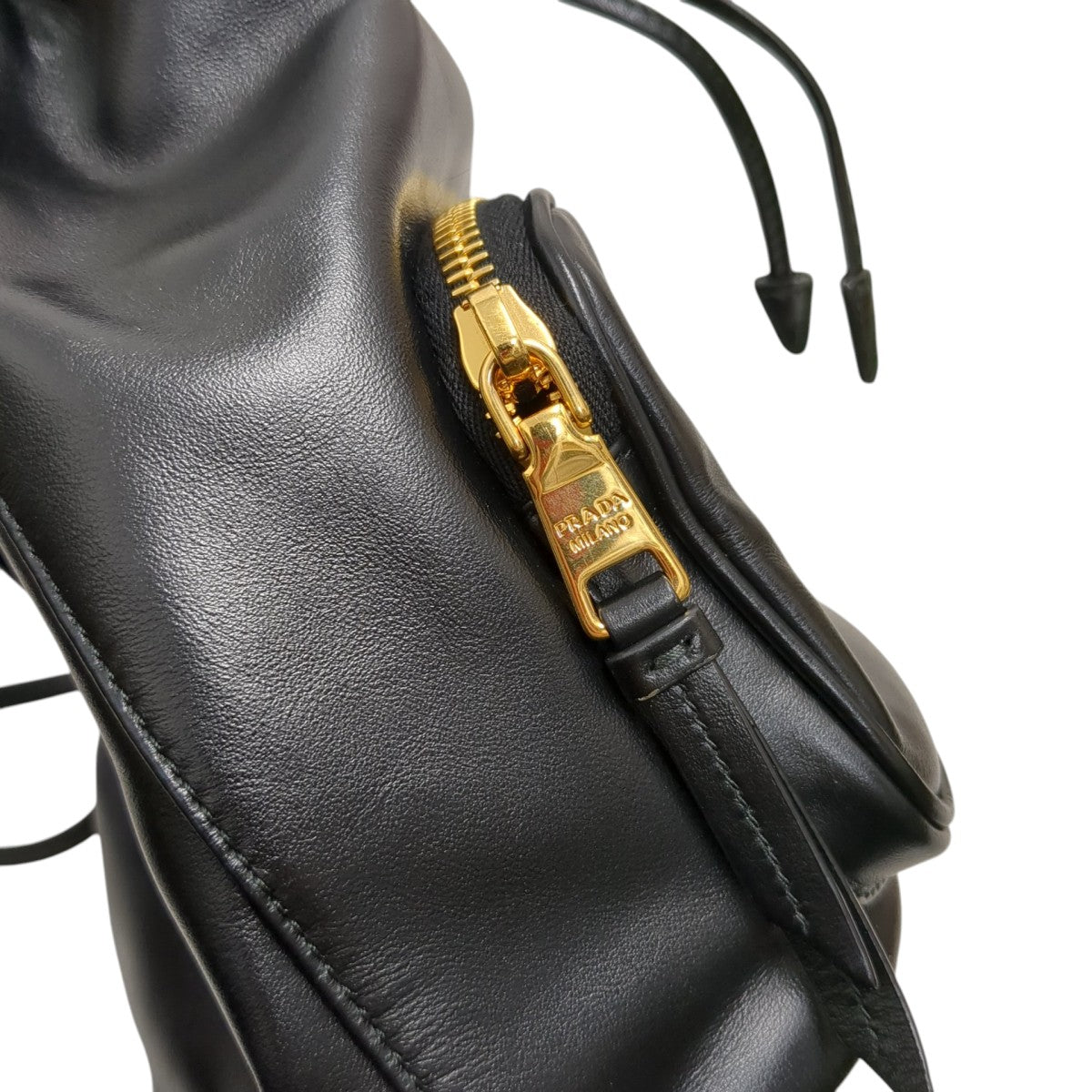 PRADA 巾着ショルダーバッグ1BH038 古着・中古-6枚目のアイテム画像