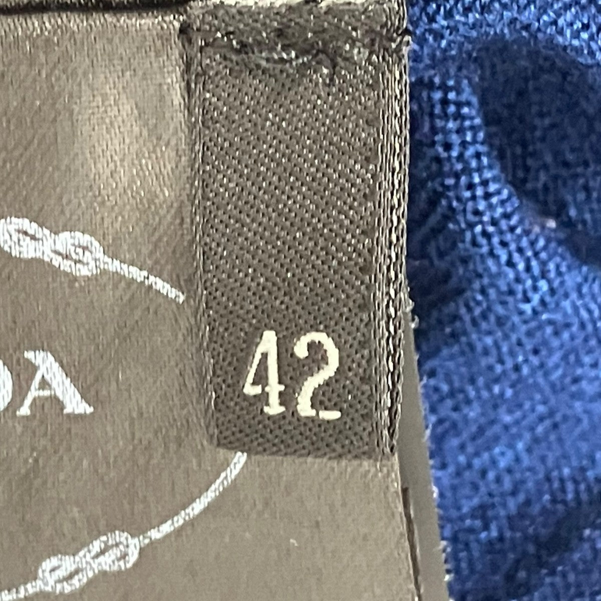 PRADA カーディガンP25G23 古着・中古-7枚目のアイテム画像