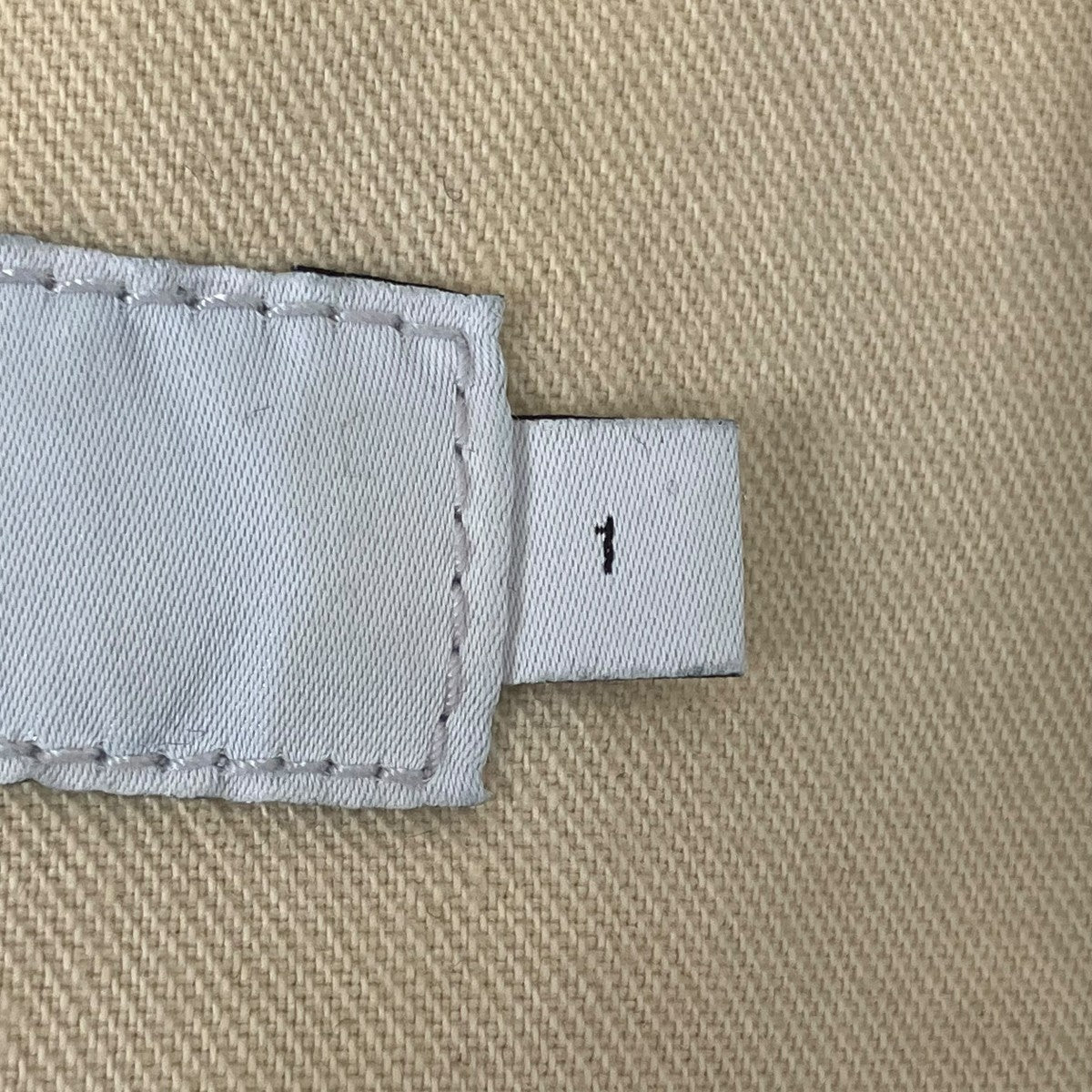 Graphpaper SELVAGE DENIM TWO TUCK TAPERED PANTSデニムパンツGU223-40017DB 古着・中古-8枚目のアイテム画像