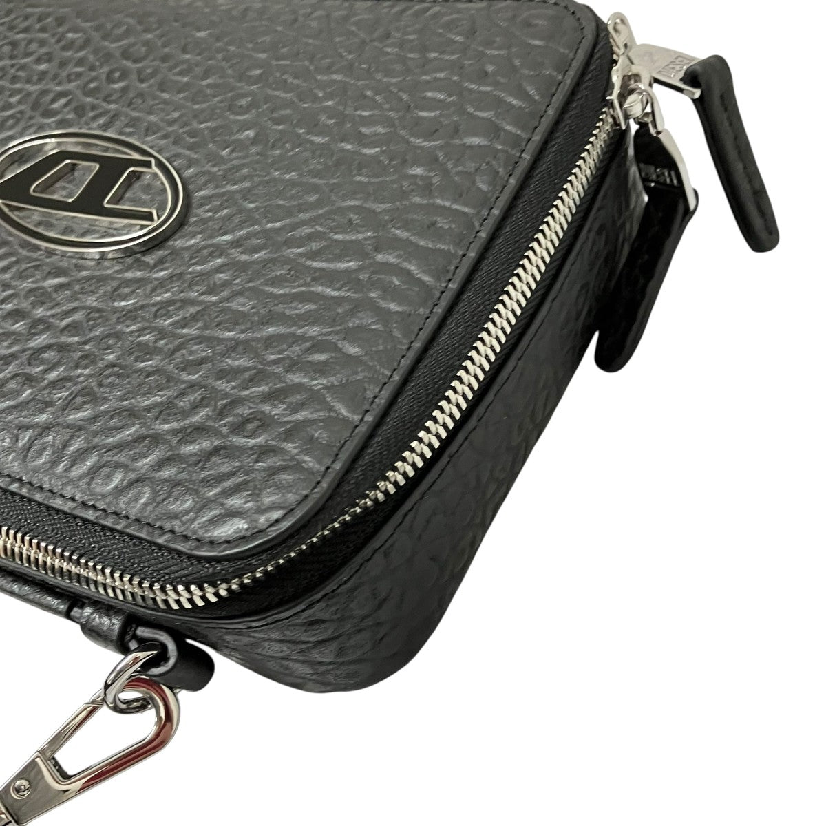 DIESEL(ディーゼル) SQUARE POCHETTEショルダーバッグ ブラック