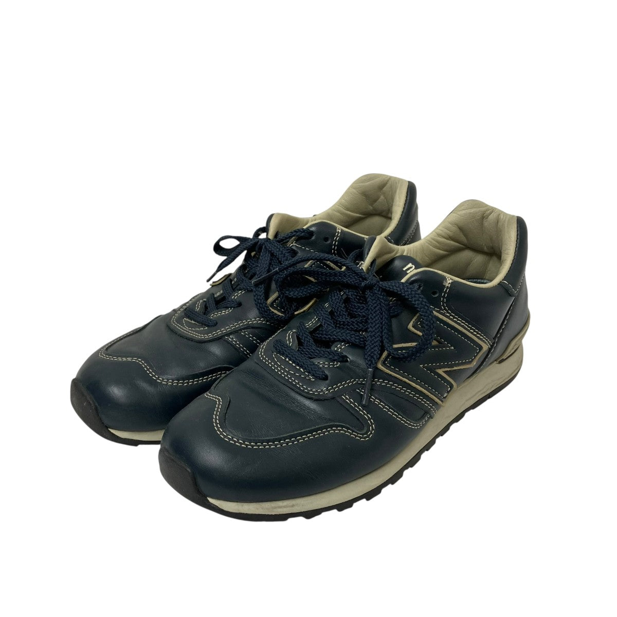 スニーカーM670NVY