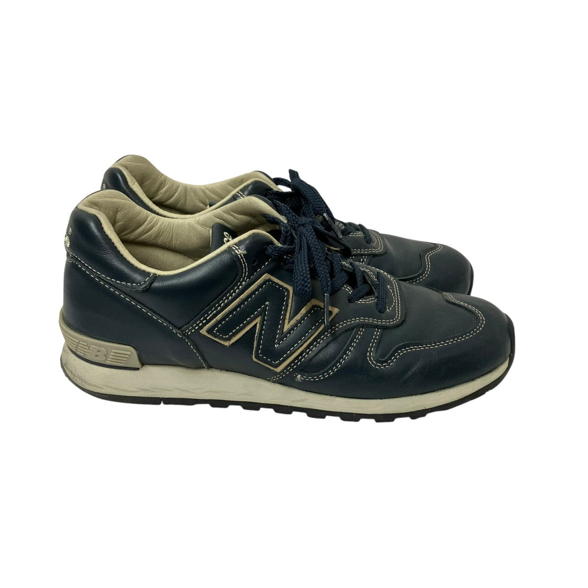スニーカーM670NVY