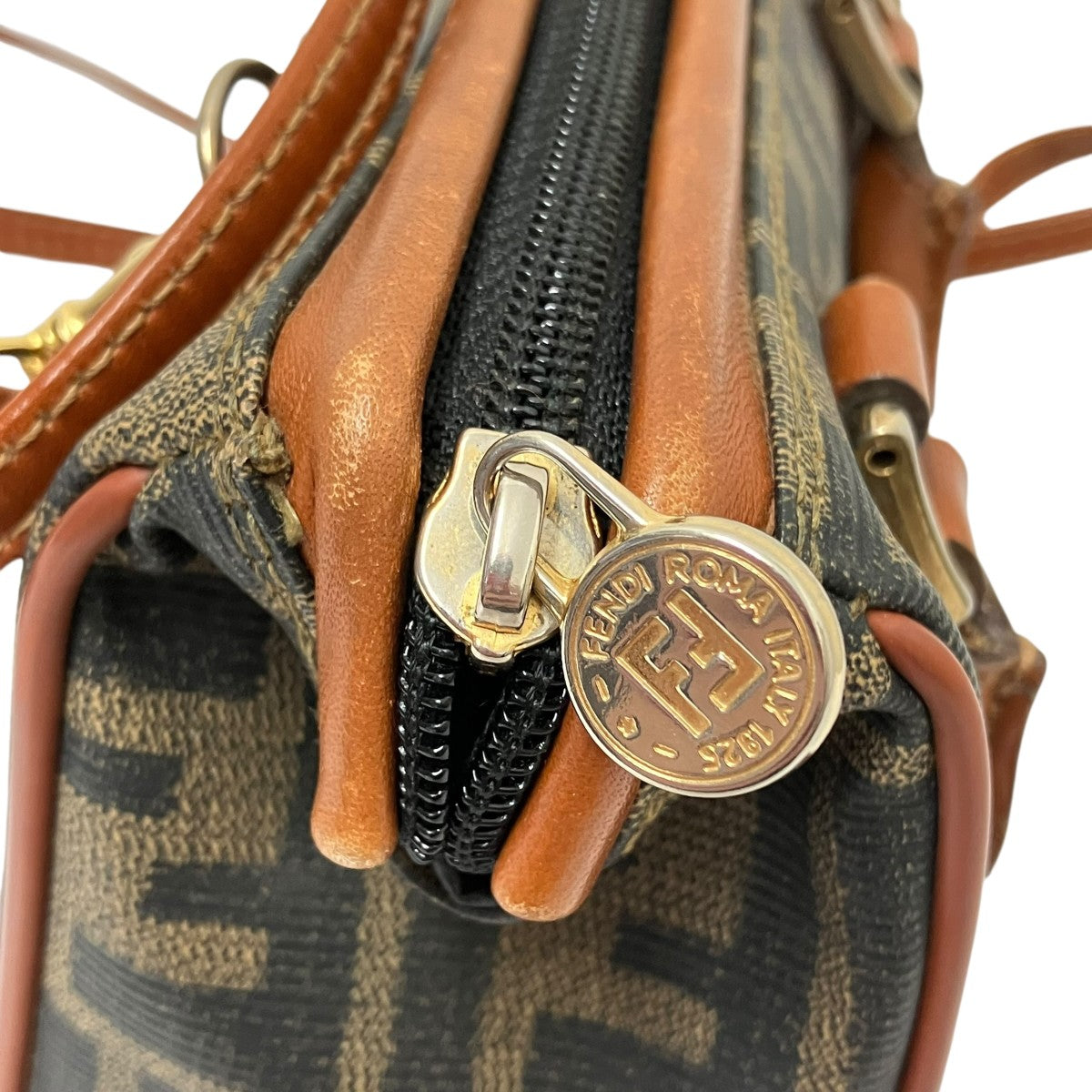 FENDI ズッカ 2WAYミニショルダーバッグ 古着・中古-7枚目のアイテム画像