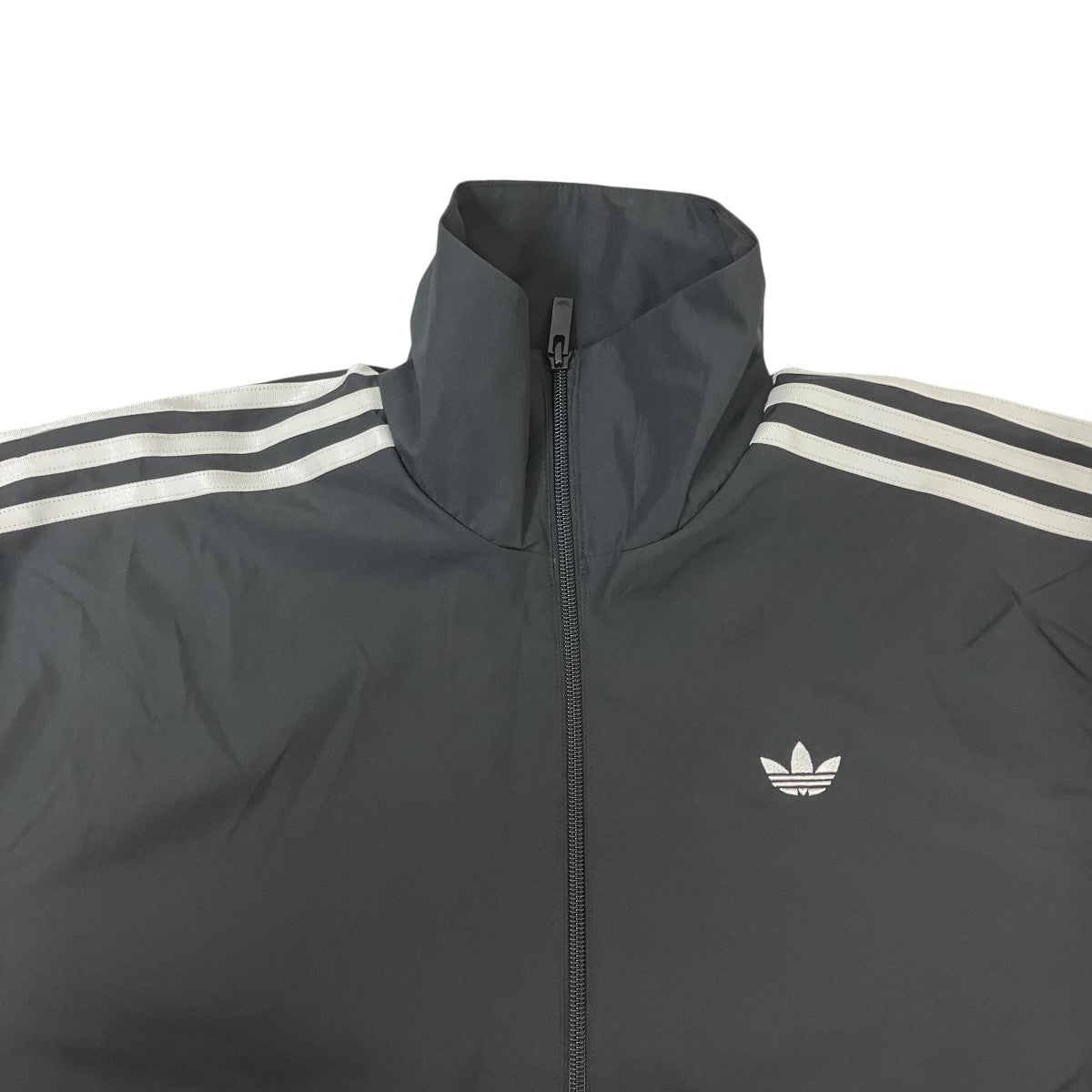 adidas ナイロンジャケットKD2894 古着・中古-4枚目のアイテム画像