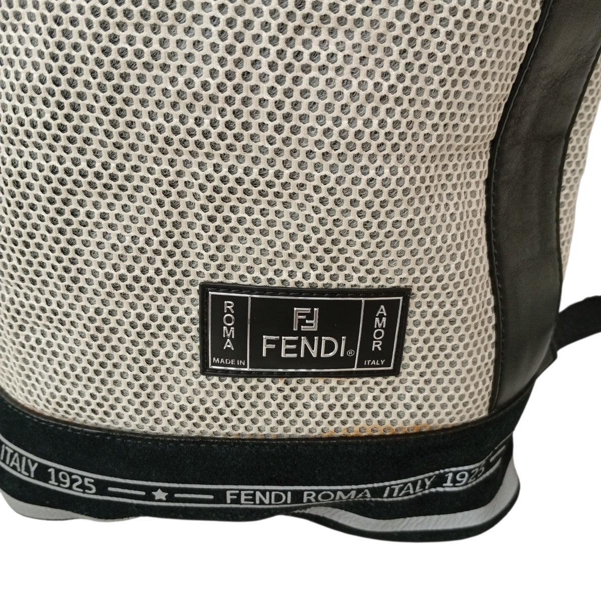 FENDI マルチアクセス メッシュバックパック 古着・中古-4枚目のアイテム画像