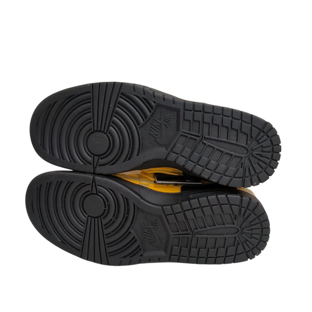 スニーカーCU6015-700