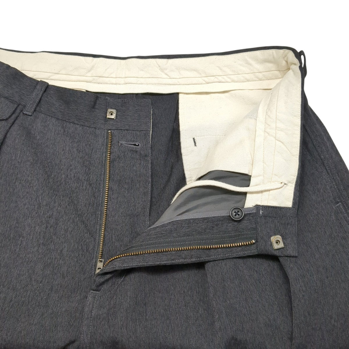 Wool Gabardine Pleat PantsスラックスS25FC051