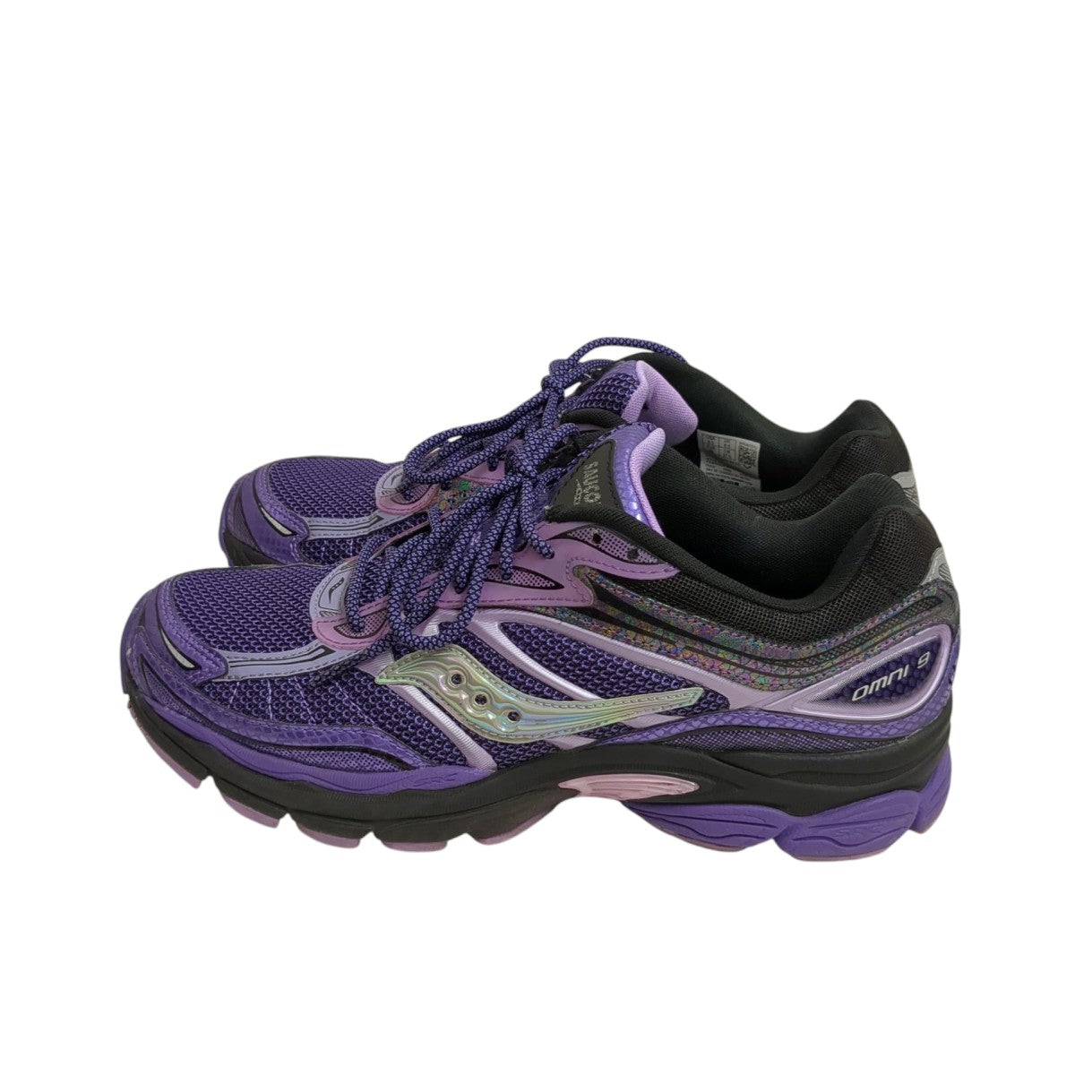 Progrid Omni 9 GlowaconstrictorスニーカーS70934-1